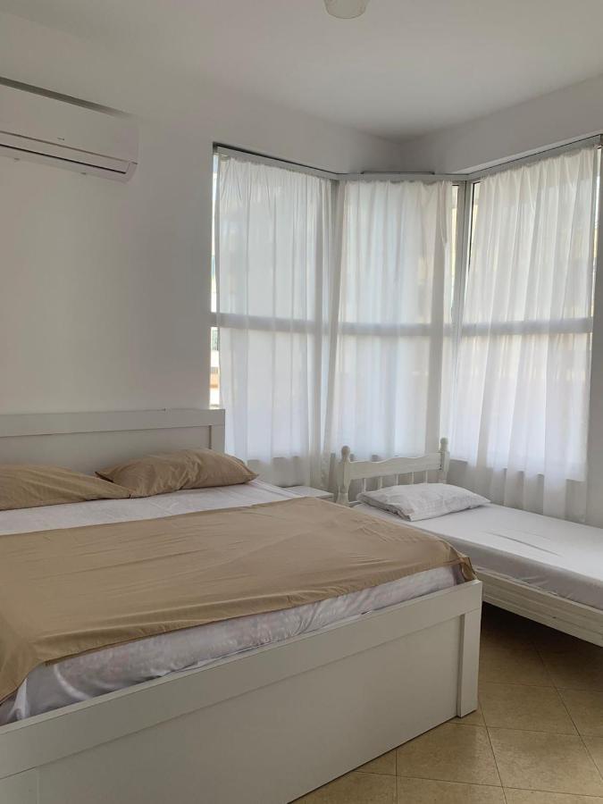 Elio'S Room Durrës Extérieur photo